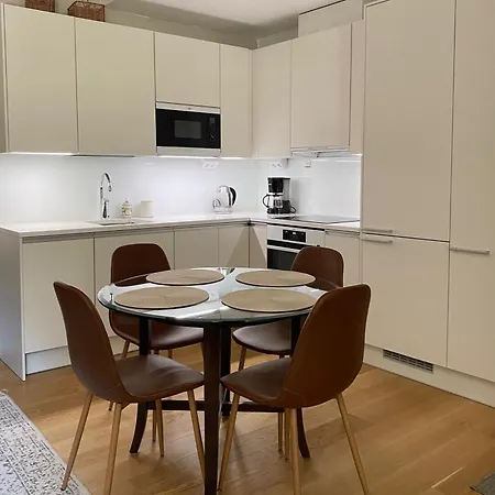 Modern In A Prime Location Апартаменты Хельсинки